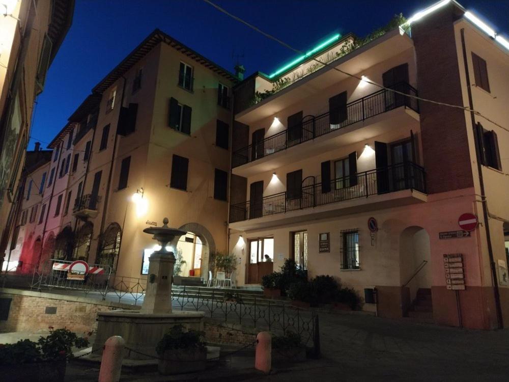 Albergo La Rocca Брізіґелла Екстер'єр фото